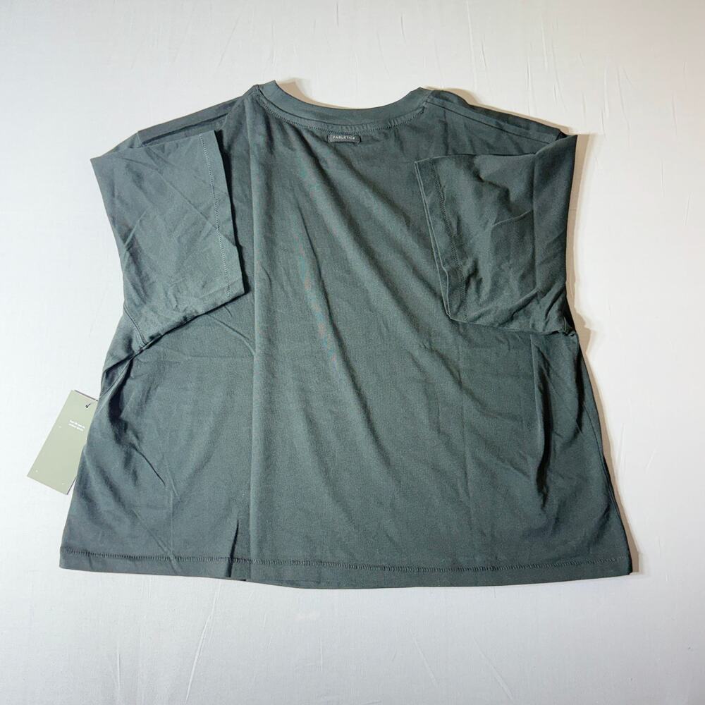 Fabletics NWT Women's XL Oversized Boxy Cropped T-Shirt Dark Grey - Picture 7 of 7